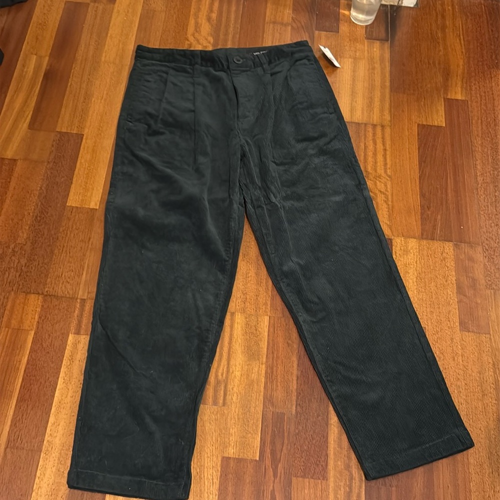 NWT Forest Green Volcom Louie Lopez Corduroy Pants Size 31